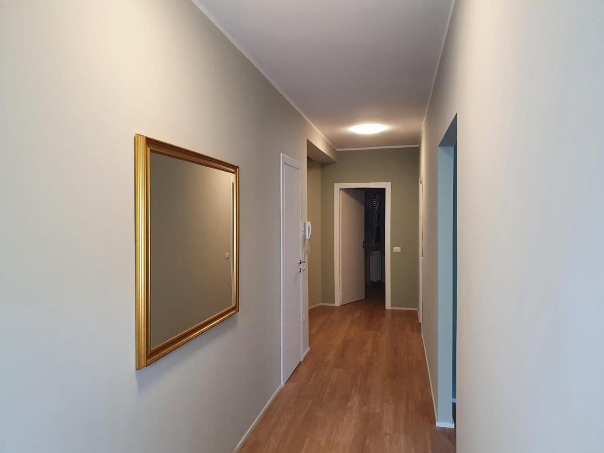 Casa Botta. Ampio Appartamento Luminoso E Confortevole Morbegno Bagian luar foto