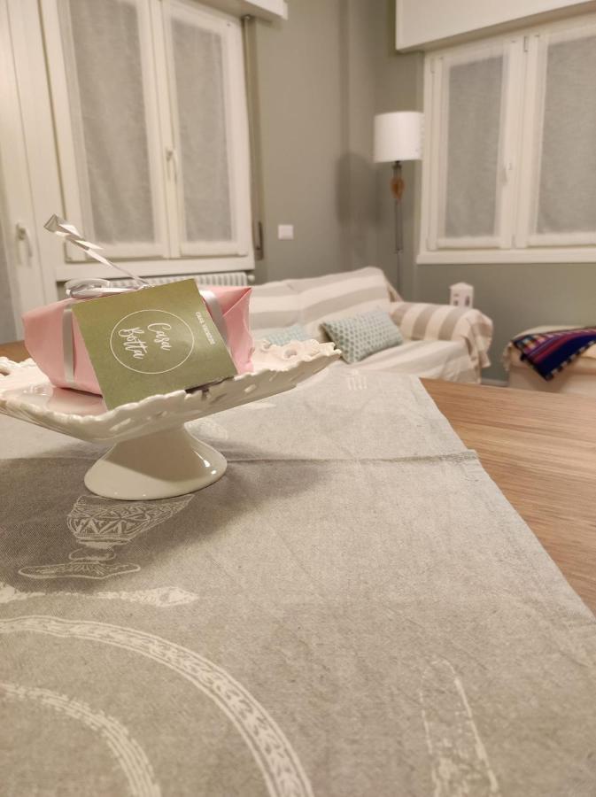 Casa Botta. Ampio Appartamento Luminoso E Confortevole Morbegno Bagian luar foto
