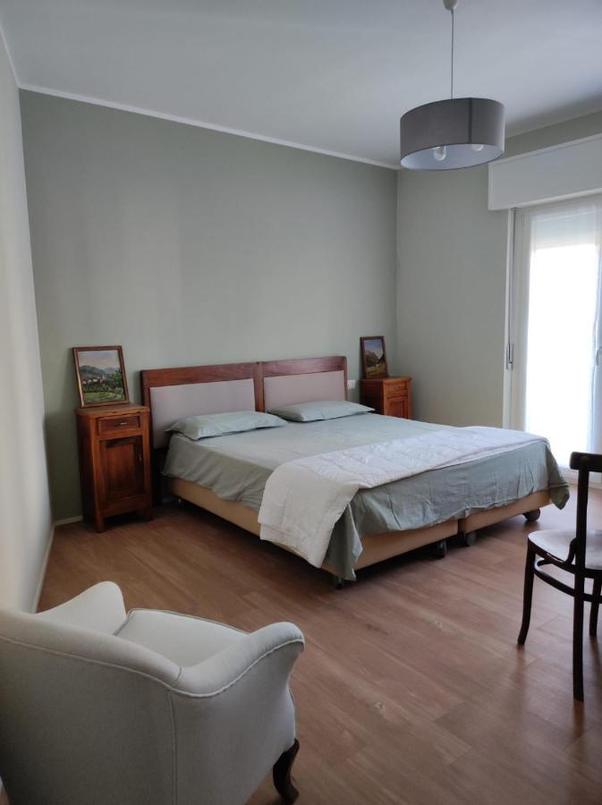 Casa Botta. Ampio Appartamento Luminoso E Confortevole Morbegno Bagian luar foto